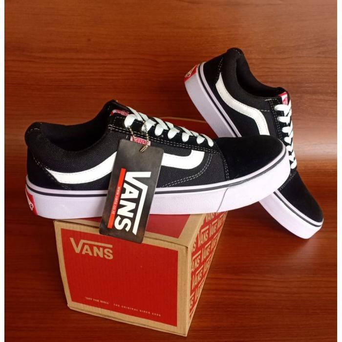 SEPATU VANS OLD SKOOL BLACK WHITE/VANS OLD SKOOL LOW/SEPATU VANS OLD SKOOL HITAM PUTIH/SEPATU VANS H