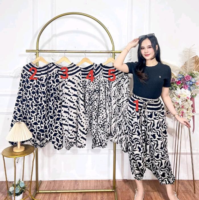 Kulot Batik Kekinian | Celana Kulot Motif Batik