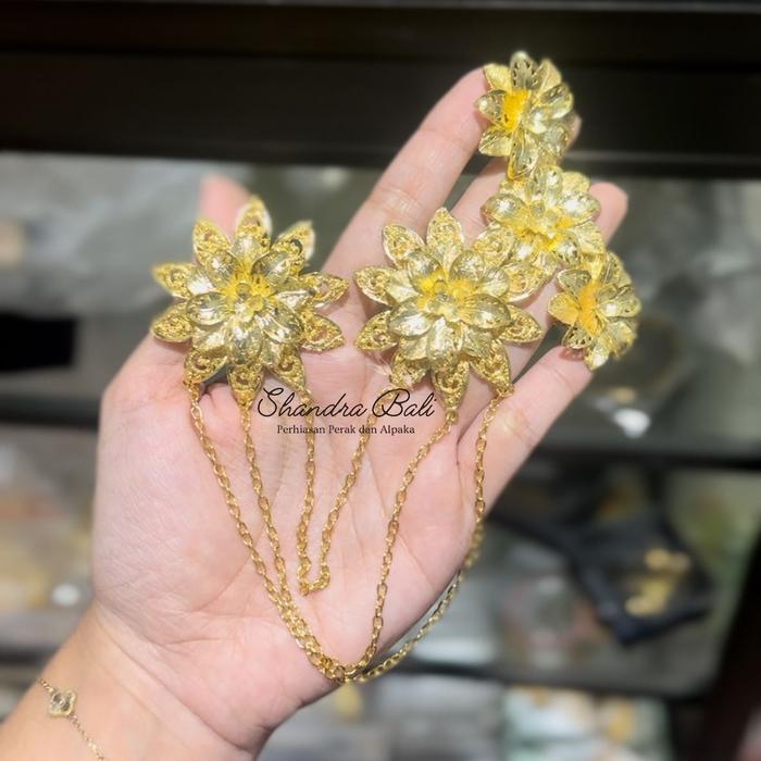 Shandra Bali - Set Bros Kancing / Peniti Model Bunga Jepun Tumpuk Kamboja Sanji Warna Gold dan Silve