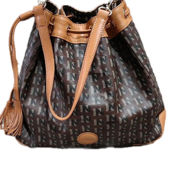 Tote Bag Nicole St. Gilles