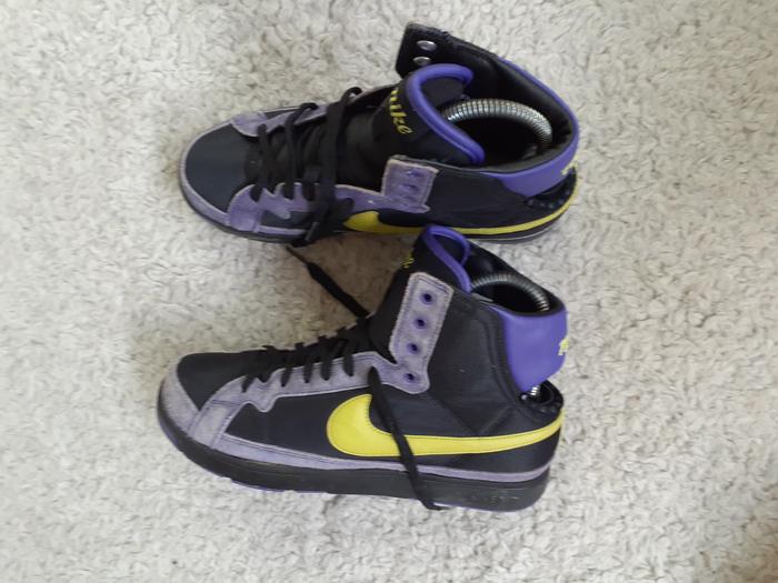 rare Orginal Nike Troupe Sample Purple (38/24)