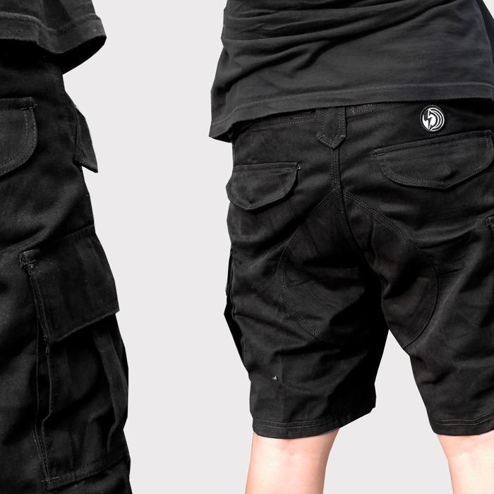 Unggulan Dhroned "Blackened" Cargo Short Pants