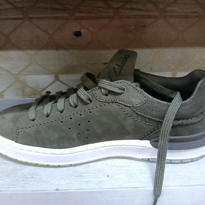 Sepatu Pria CLARKS Original 100%