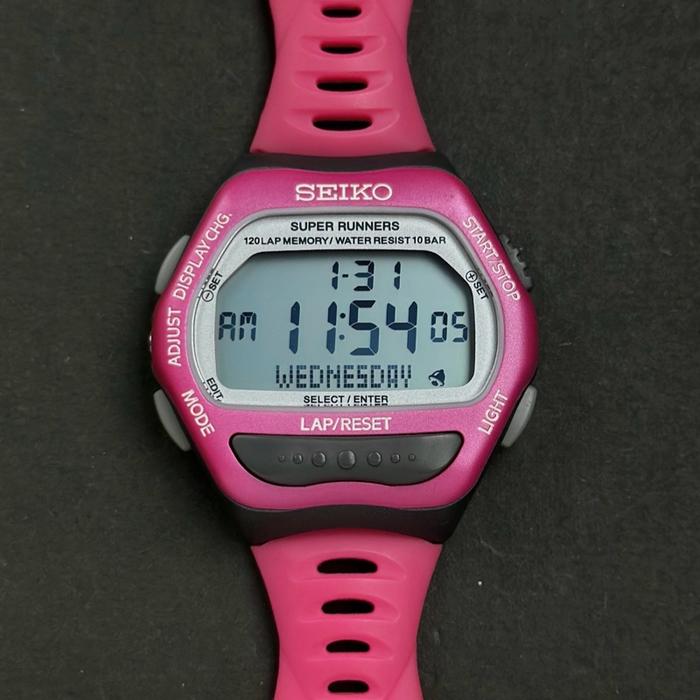 Seiko runner pink all original good condition