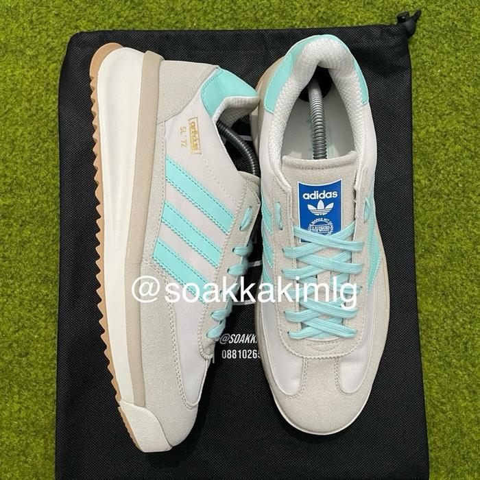   ADIDAS SL72   Size 44/28cm Made in - Vietnam  No refund/No return Harga sesuai kondisi barang  TEL