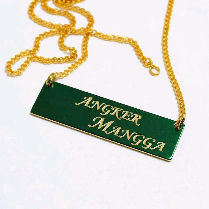 Kalung Liontin Tulisan Angker Mangga Aksesori Fashion Elegan untuk Tampilan Istimewa dan Nyaman