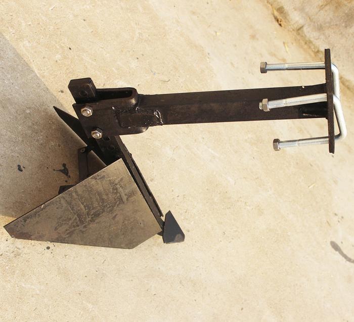 Empat Roda Traktor Rotary Anakan Rotary dengan Pembuka Belakang