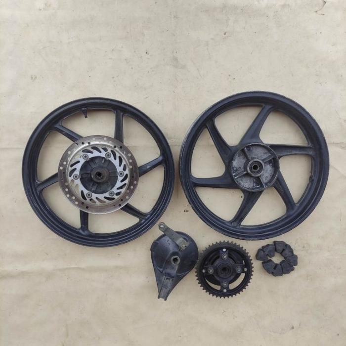 Velg Racing Verza Old CB Verza 150 Original Copotan Uk 2.50-185 Ring 17 Modif Trabas Tril