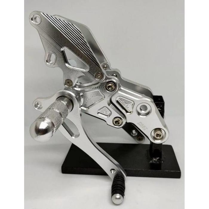 STEP UNDERBONE VIXION VIXION OLD R15 V2 XABRE FOOTSTEP UNDERBONE VIXION
