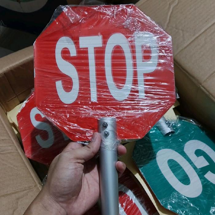 Plang Stop-go / Papan Stop-Go - Plang Stop-Go Persegi dengan Desain Merah/hijau Jelas dan Ukuran Sta