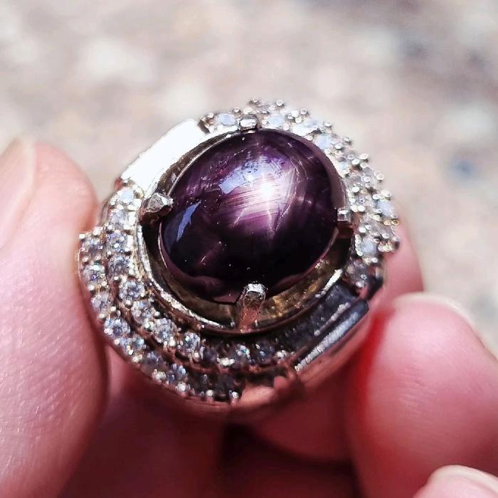 BATU RUBY STAR CORUNDUM NATURAL PLUS MEMO SUPER MANTAB ( PG-1650 )