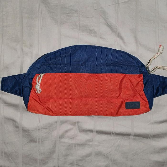 Levis Sling Bag Ori Second