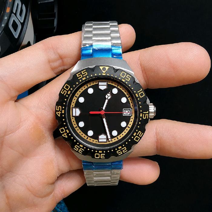 Jam tangan mesin mekanik otomatis