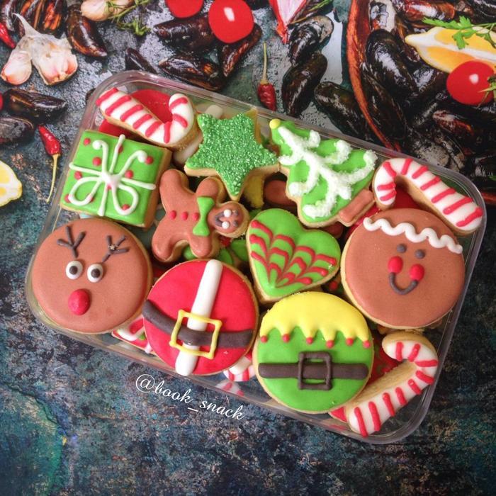 Cookies Karakter Motif Natal (250 Gram)