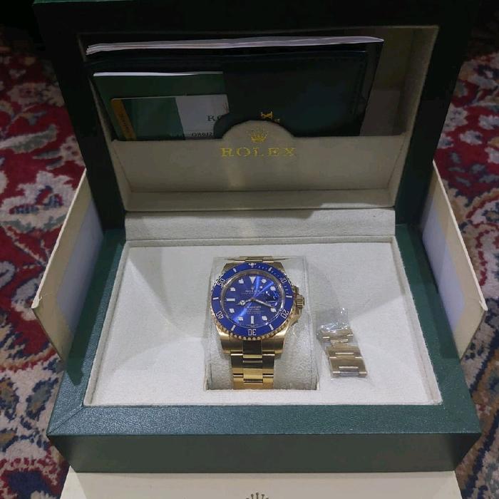 VSF yellow Gold Model Submariner Watches