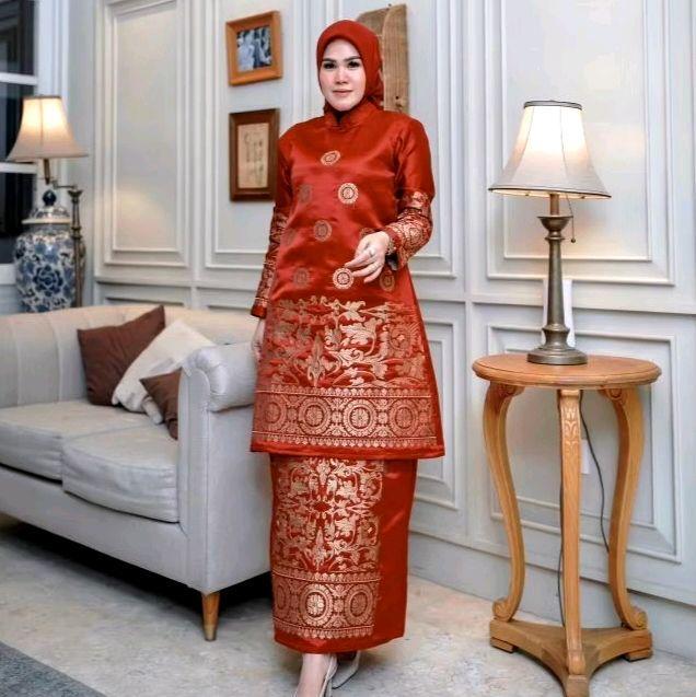Setelan Baju Kurung Melayu Bordiran Annisa Tunik Panjang Dengan Rok Satin + Free Hijab Dari Pusat Ke