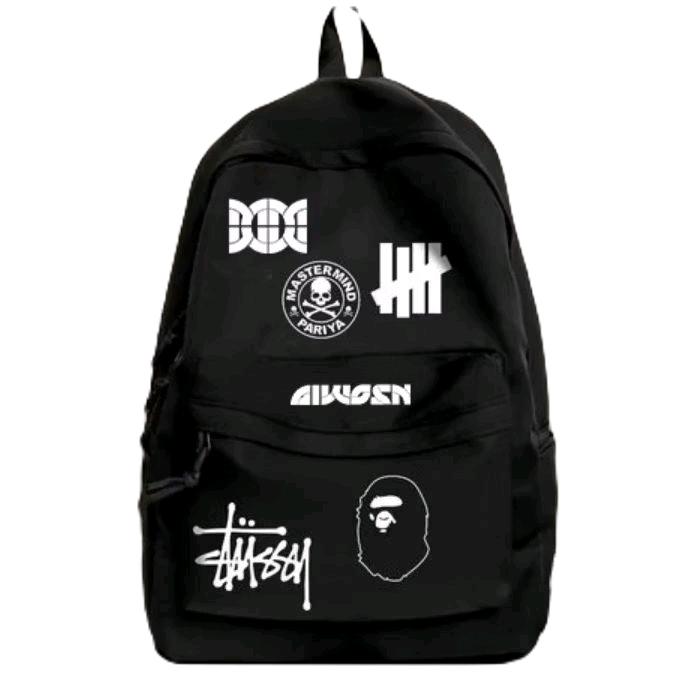 Tas Ransel Hitam dengan Desain Logo Mastermind, untuk Gaya Urban