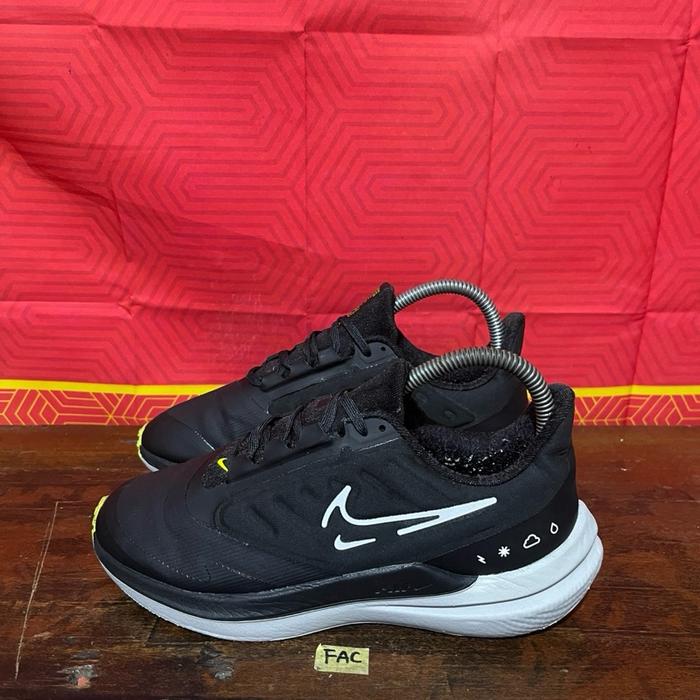 Sepatu second ori nike winflo 9 black white size 36.5