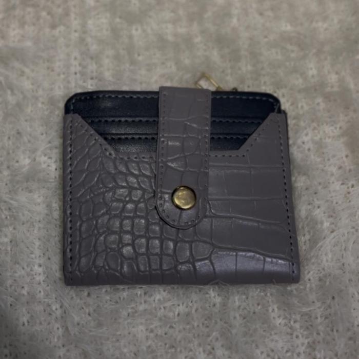 Dompet Mini Kartu dan Donpet Lipat Wanita dari Kulit - Uang