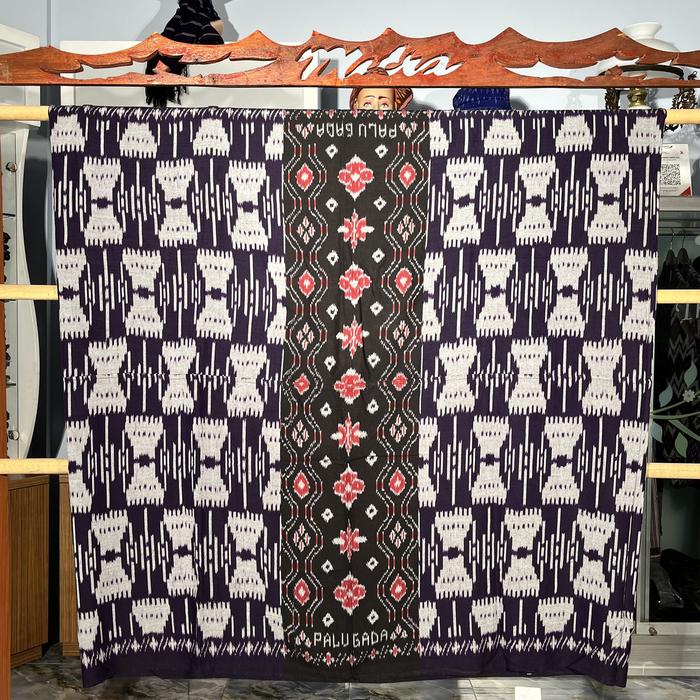 Sarung Tenun Motif Gumul Kediri Gumul