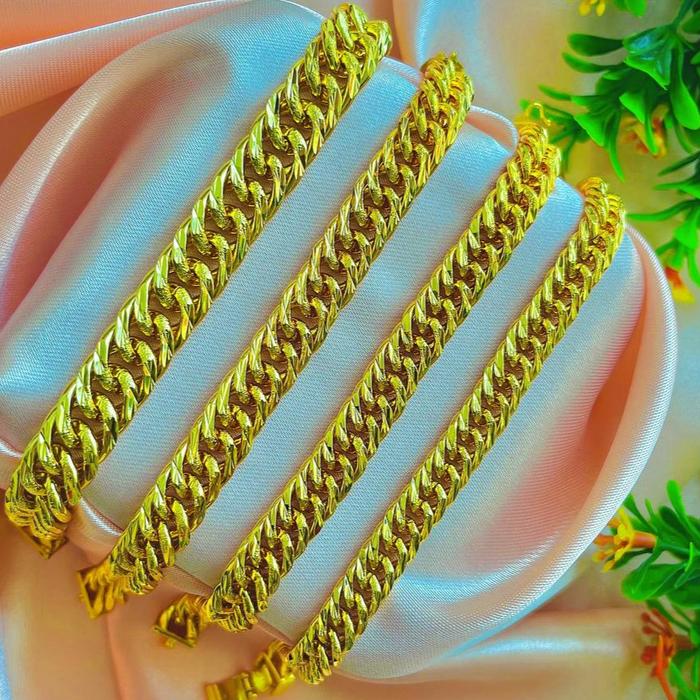 Gelang Tangan Lipan Viral Emas Bangkok