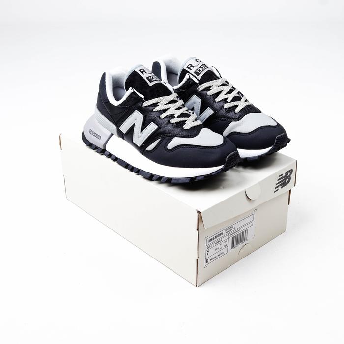 Sepatu New Balance MS1300GS Tokyo Design Studio Black - NB 1300