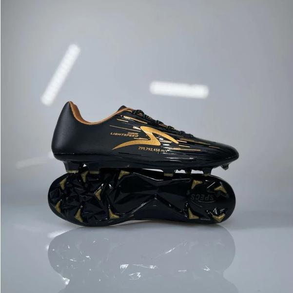Sepatu Bola Specs Lightspeed Reborn FG Black Pale Gold Free Box | Kekinian - Hitam Gold, 39