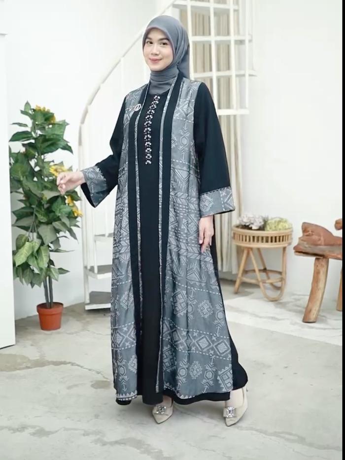 Sallaco Design - Dress Hitam by Sallaco / Sallaco Premium / Gamis Sallaco / Gamis Hitam by Sallaco /