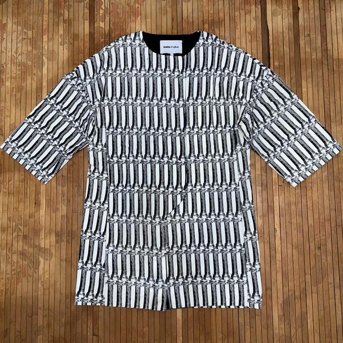 WOMENS BIMBA Y LOLA WHITE COLOR WITH A BLACK COLUMN GRAPHIC PRINT OVERSIZED PLEATED SHIRT issey miya