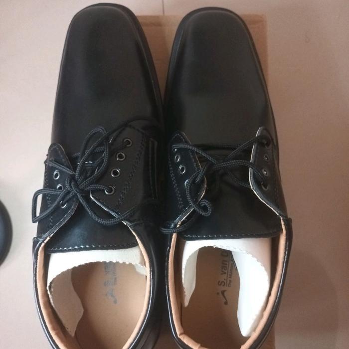 sepatu pantofel pria S.Van Decka