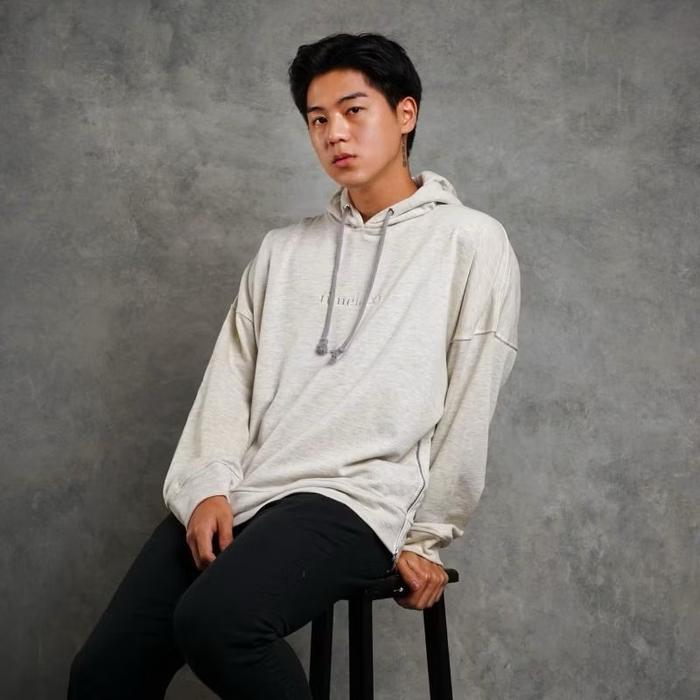 Timeless Sweater Zipper Hoodie [WHITE MISTY]