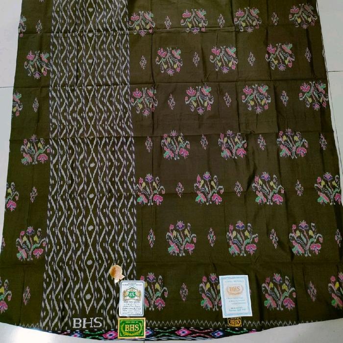 SARUNG BHS MST GOLD SUTRA SPUNSILK 210