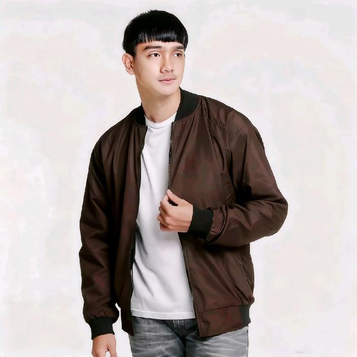 Jaket Bomber Parasut Despo Tipis_Jaket Parasut Despo Pria Bahan Tipis_BB Max 60 kg