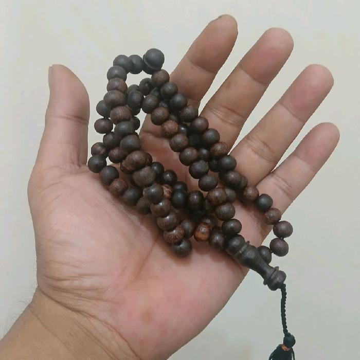 Asmak Jadug Balung Tunggal Tasbih Kayu Hitam Antik Muslim Motif Jadug dengan Kapsul Pembangkit dan P