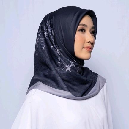 Elzatta Scarf Kaila Kaimana