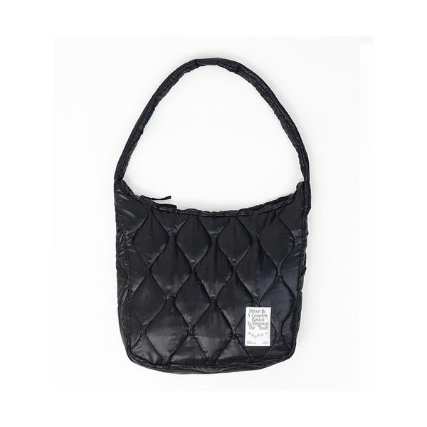 Based Club Flux Tas Selempang Quilted Hitam