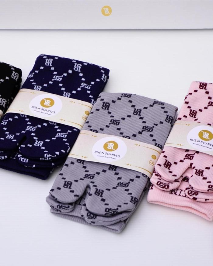 Socks Motif by Rhein Scarves