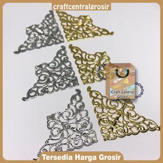 Lempengan Mahar/ Lempengan Segitiga Emas dan Perak