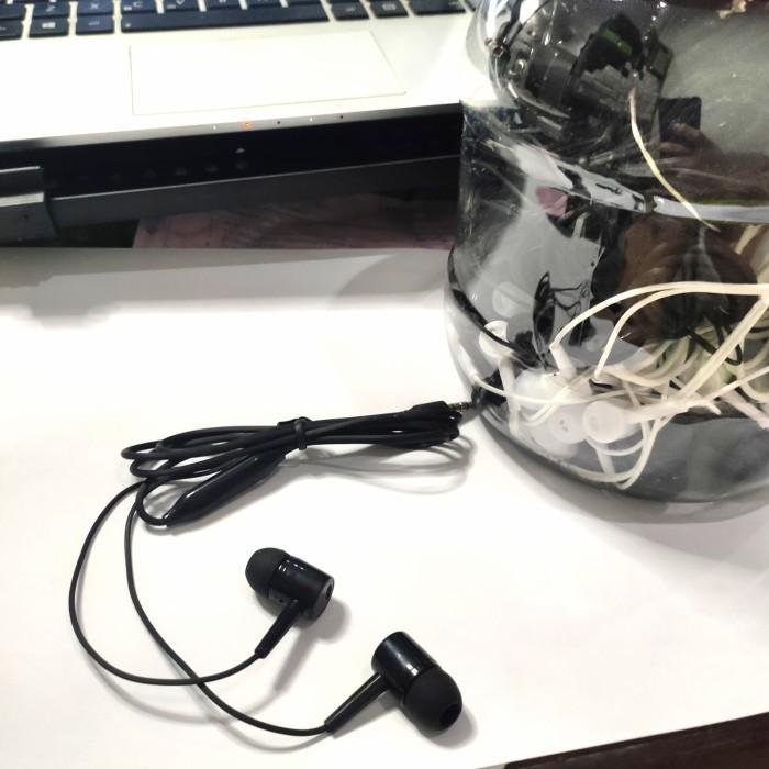 Headset Earphone Toples with mic megabass purebass branded