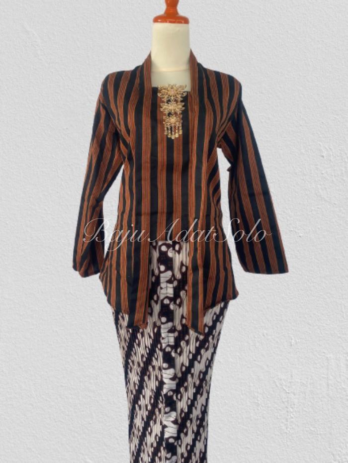 Set Kebaya Lurik Dewasa//Kebaya Lurik+Rok plisket+bross