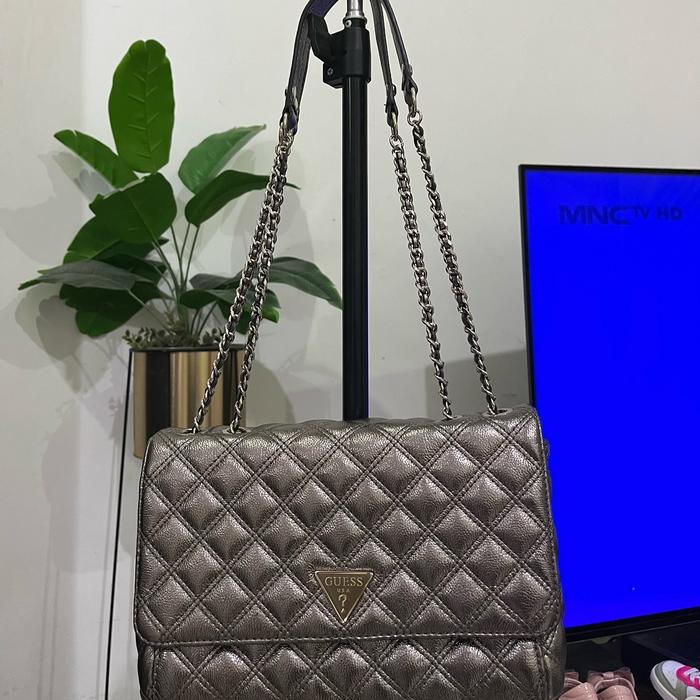 tas authentic guess silver