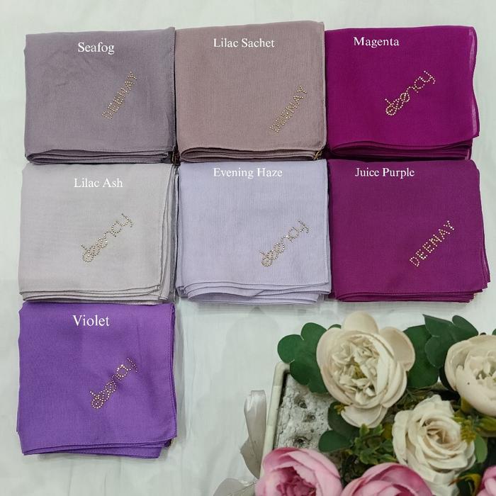 Hijab Deenay Liza Original Lilac Series. Kerudung segi Empat Deenay Polos Warna Ungu