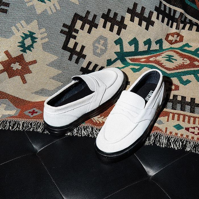 Noun Loafer White Black Suede