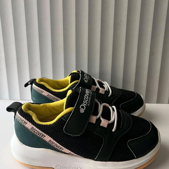 Sepatu Anak Second Original Discovery Size 28,5/18cm