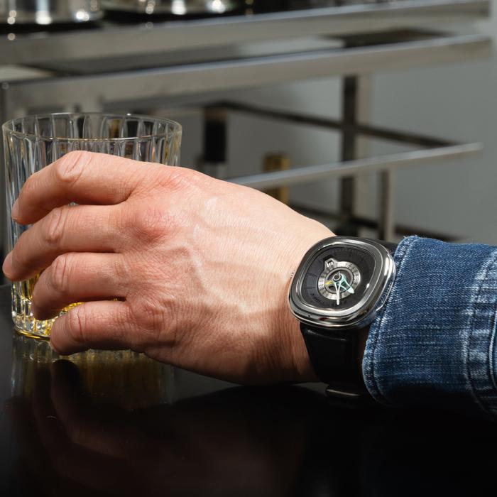 Sevenfriday Pg1/01 Official Jam Tangan Silver Gmt Automatic