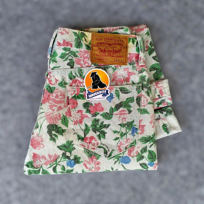 Levis x supreme floral / Levis vintage clothing / Levis vintage / Levis big e / Levis supreme / Supr