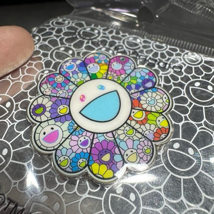 Takashi Murakami Flower Pin Rainbow Kaikai Kiki Enamel Pin Bros Tonari no Zingaro Multicolor Brooch