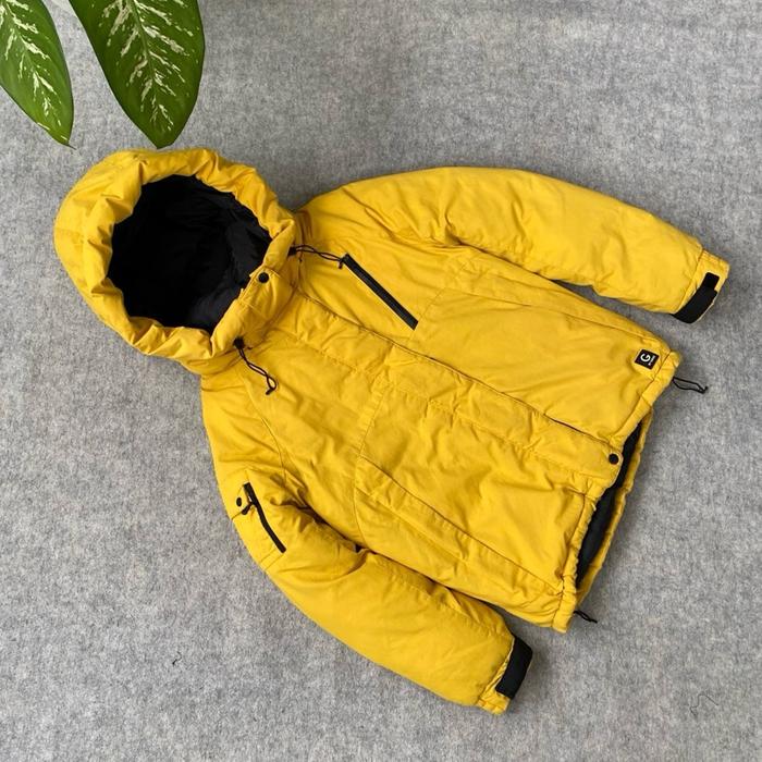 Jacket winter goose down bulu angsa kuning Guess super cakep size imut