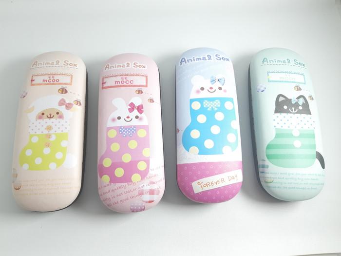 DOMPET CASE KACAMATA KARAKTER