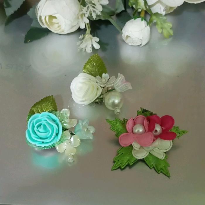 BBK001 Bros Bunga Kecil Cantik Mix Manik Aloy dan Sponge Flower dengan Warna Cerah dan Desain Elegan